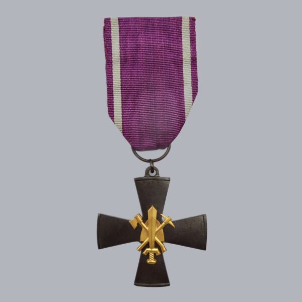 FINNISH CROSS OF A PIONEER