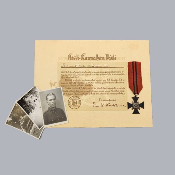 CAMPAIGN CROSS OF THE CENTRAL KARELIAN ISTHMUS & CERTIFICATE