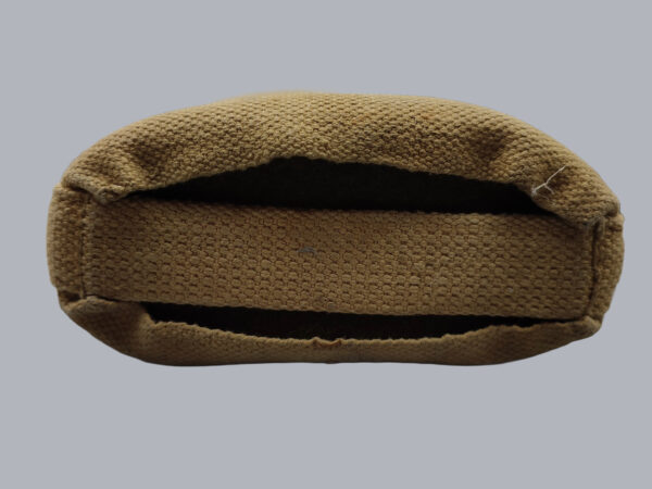 BRITISH WWII CANTEEN