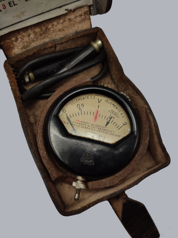 GERMAN WWII AMPERE METER & LEATHER CASE