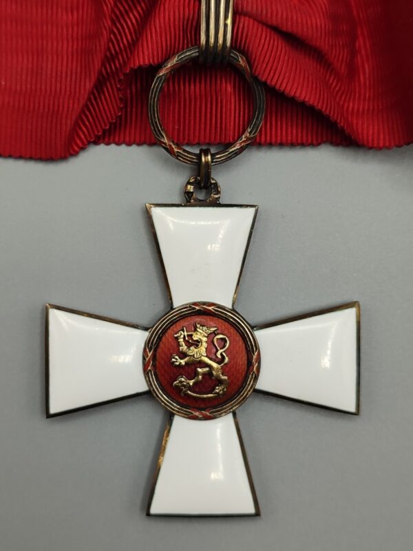 ORDER OF THE LION OF FINLAND COMMANDER'S CROSS