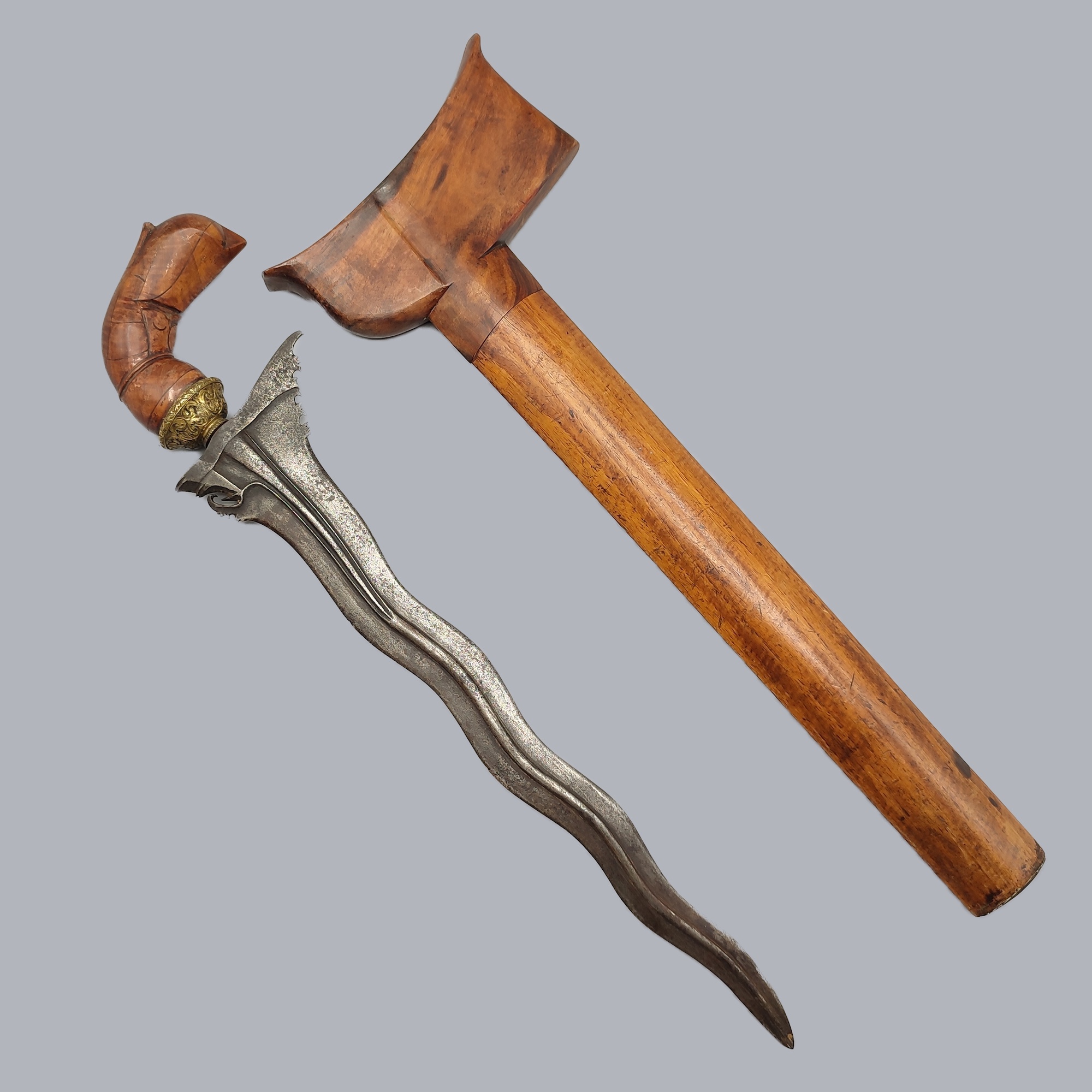 Kris Dagger with Gilded Handle Mount