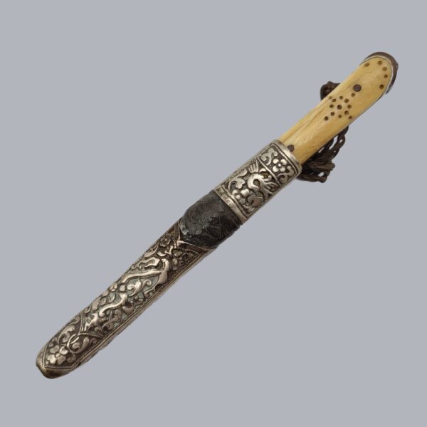 TIBETAN BELT KNIFE