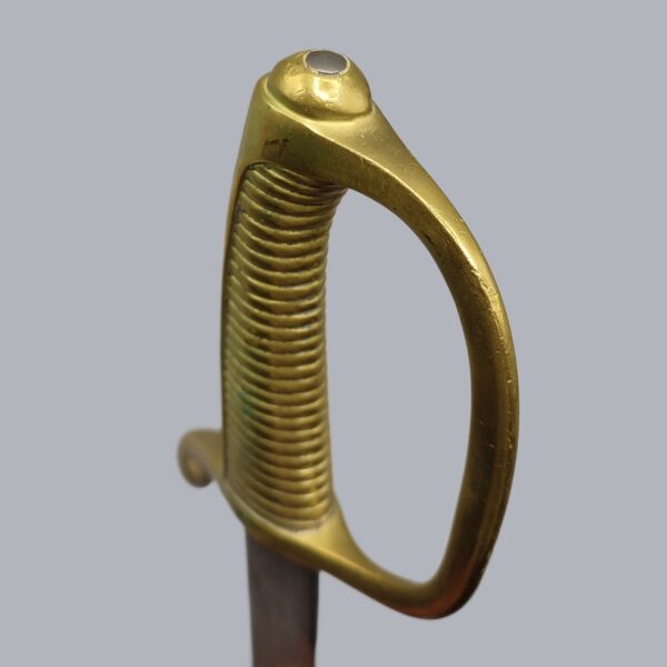 BRASS-HILTED BRIQUET SABRE