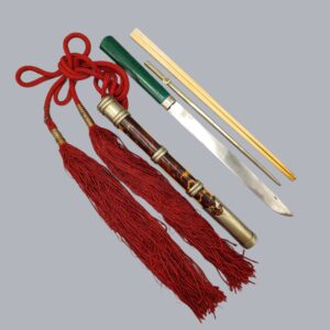 CHINESE STONE-HILTED TROUSSE SET