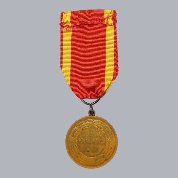 FINNISH MEDAL OF LIBERTY 2ND CLASS 1941 WITH RED CROSS