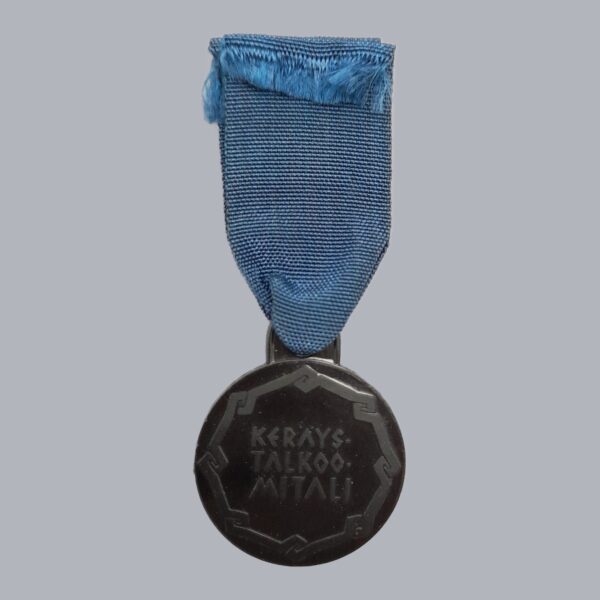 FINNISH WWII COMMEMORATIVE VOLUNTARY MEDAL (KERÄYSTALKOOMITALI)