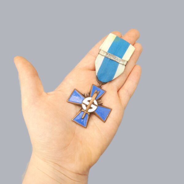 FINNISH WWI COMMEMORATIVE CROSS (BLUE CROSS)