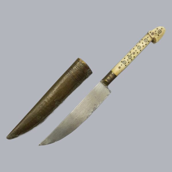BALKAN EARED DAGGER
