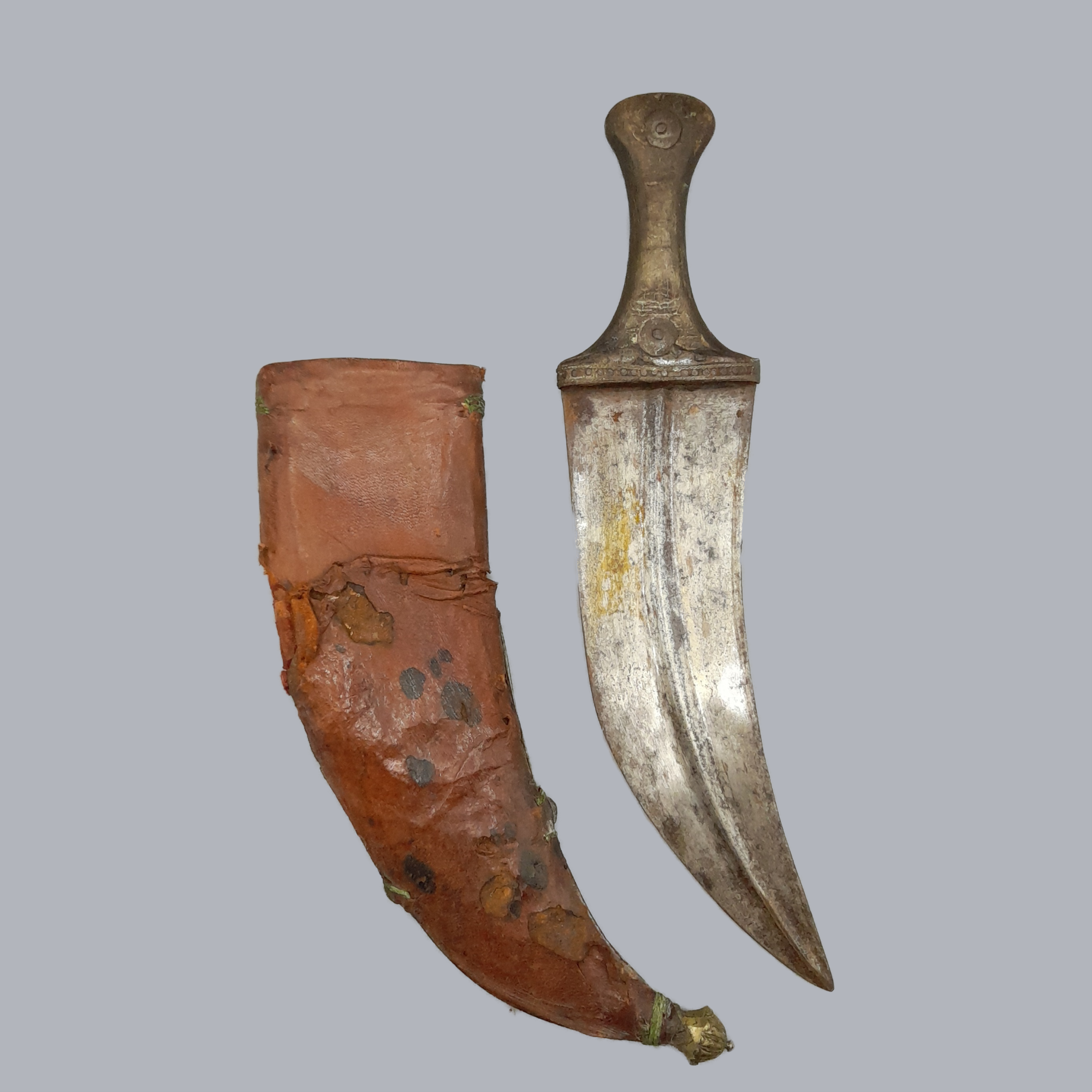 A712c Antique Yemenite Jambiya Thouma Dagger Sabre Sword 1900s Middle Eastern Ottoman Islamic Knife Vintage Blade Metal Steel Horn Handle