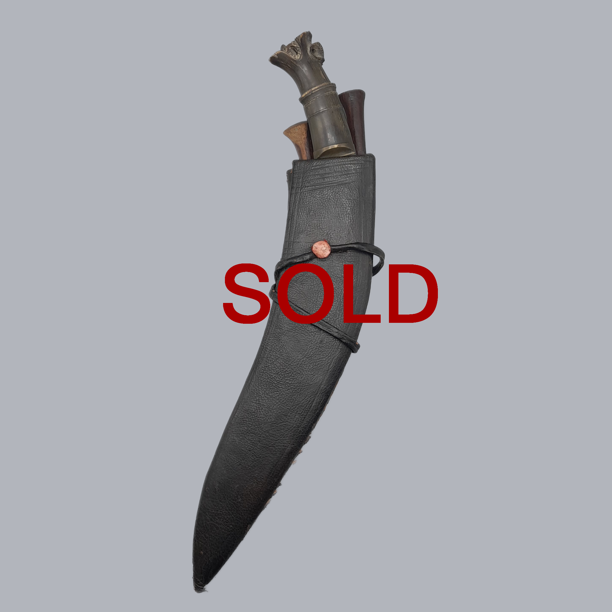 HORN-HILTED KUKRI DAGGER
