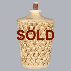 CHINESE SNUFF BOTTLE WITH 100 FACES THEME