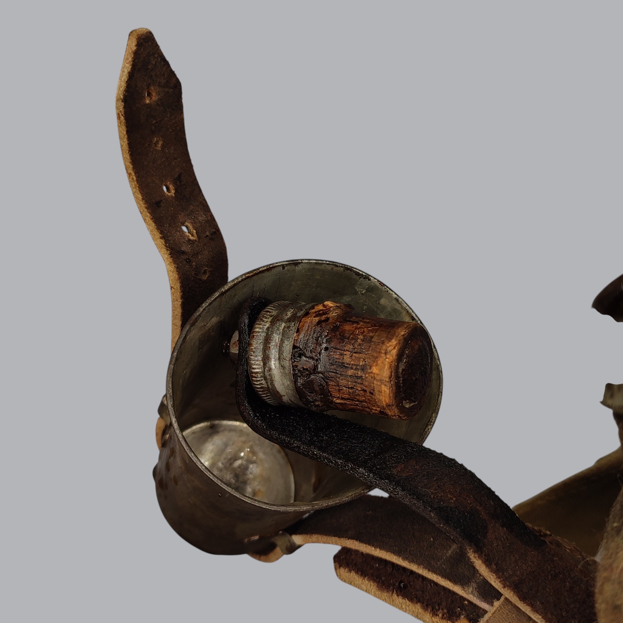 GERMAN WWI MEDICAL FIELD CANTEEN