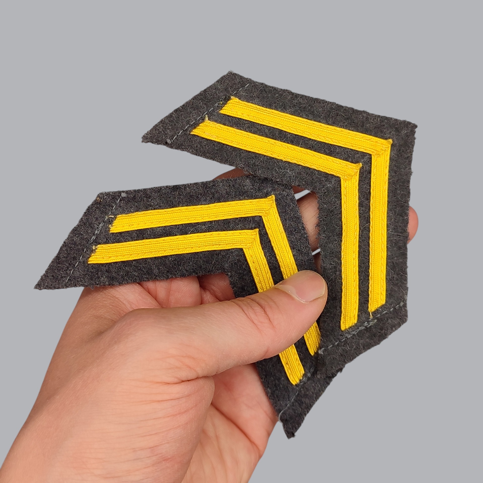 FINNISH M/1930 ARM PATCHES OF A NAVY 3RD CLASS PETTY OFFICER