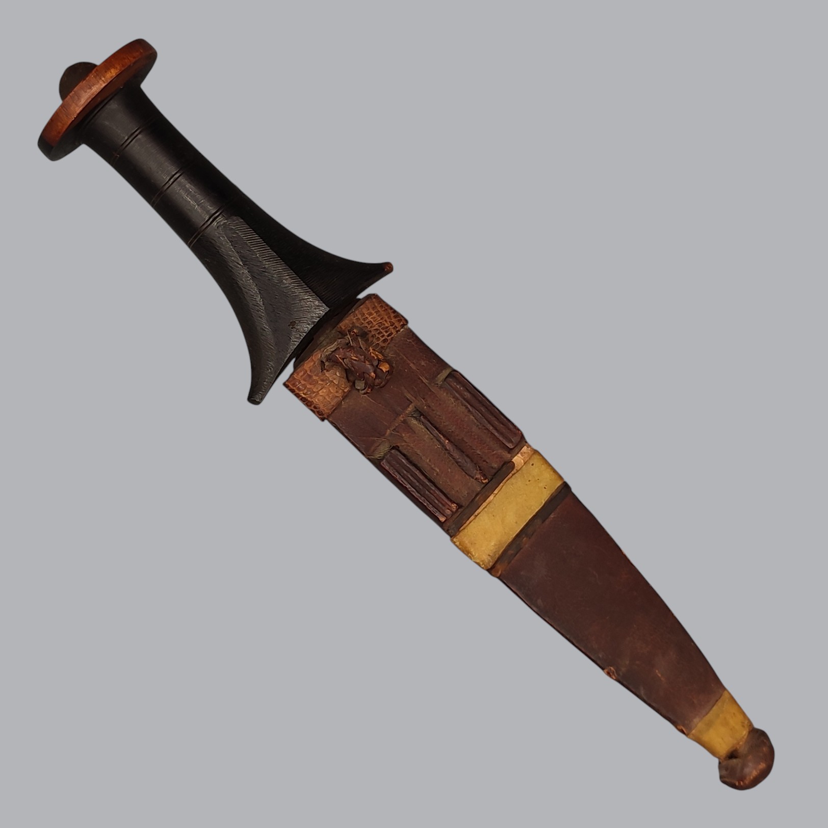 SUDANESE ARM DAGGER