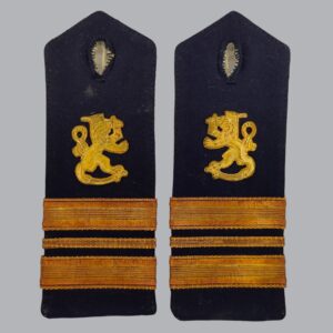 FINNISH M/1930 SHOULDER BOARDS OF A NAVY SENIOR LIEUTENANT