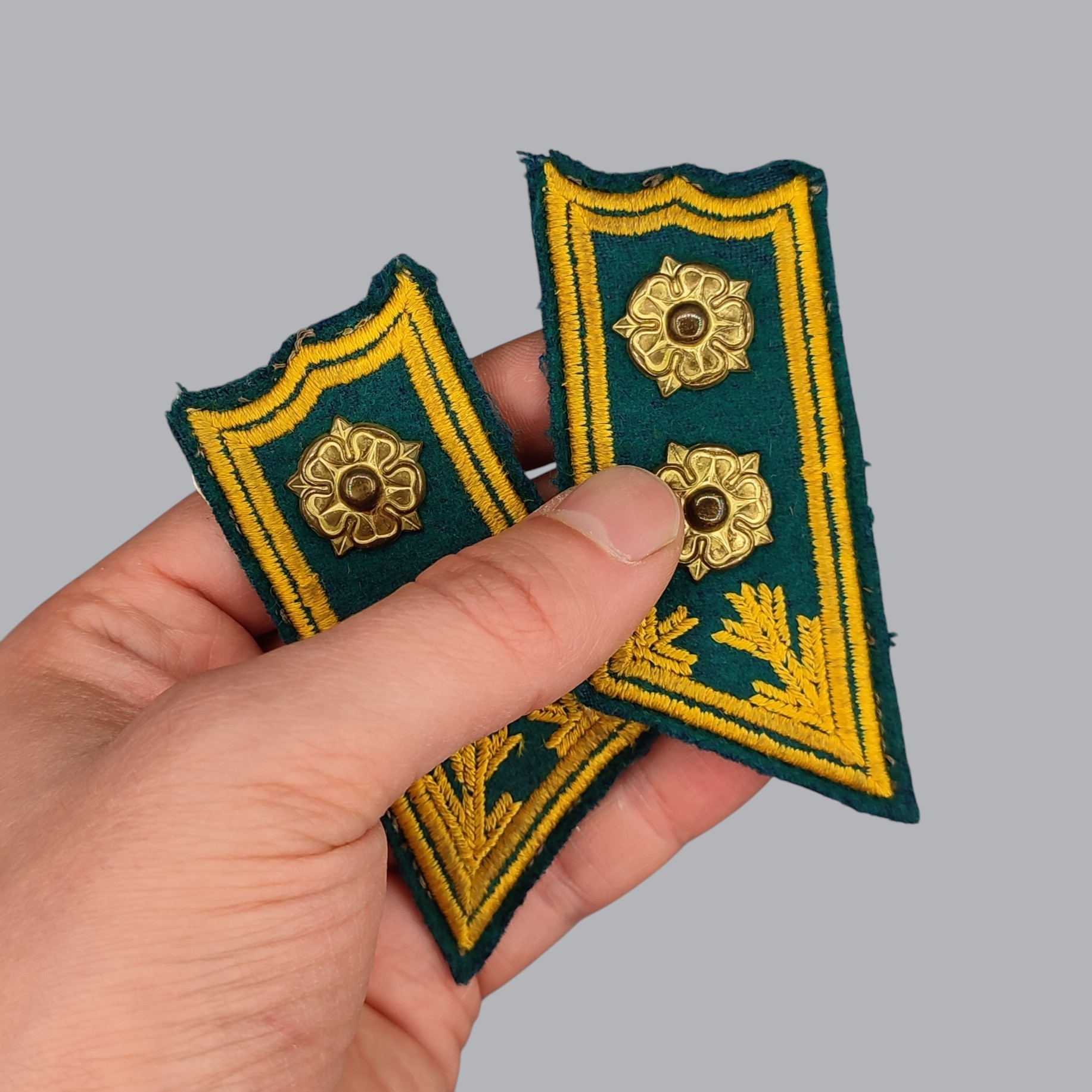 FINNISH M/1936 COLLAR TABS OF A JAEGER LIEUTENANT COLONEL