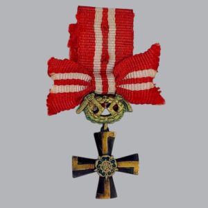 FINNISH WWII MINIATURE CROSS OF LIBERTY 3RD CLASS WITH SWORDS