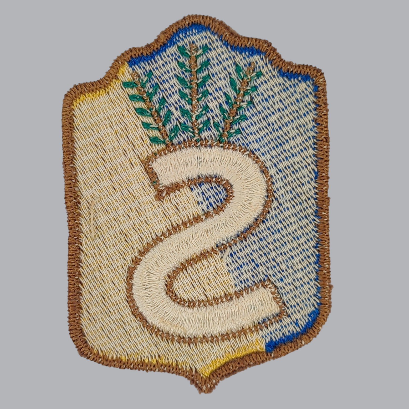 FINNISH WWII CIVIL GUARD SLEEVE BADGE OF THE HELSINKI DISTRICT