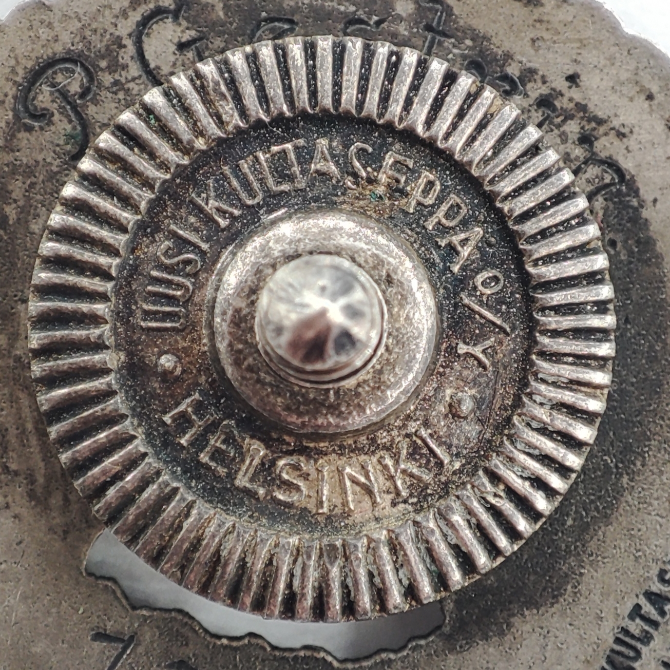 FINNISH INTER-WAR PISTOL SHOOTING SILVER BADGE
