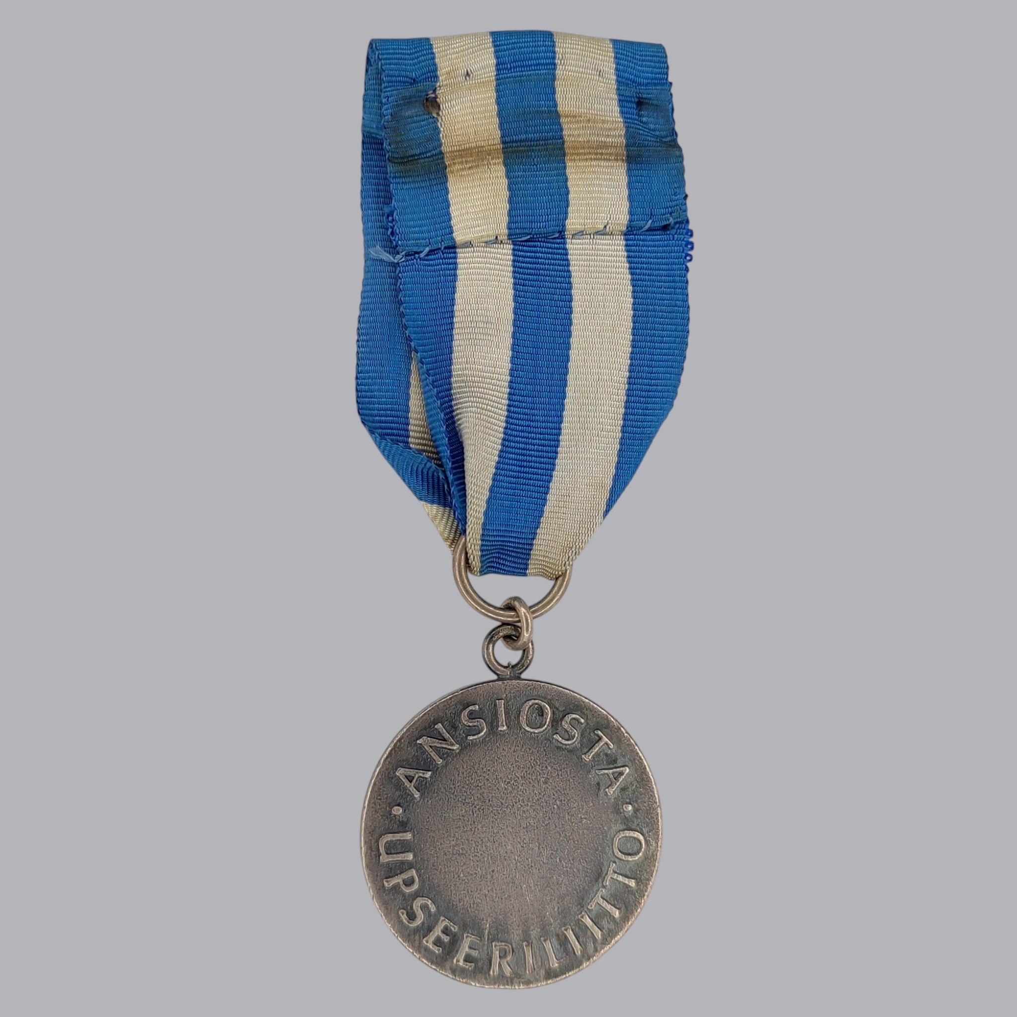 FINNISH POST-WAR 2ND CLASS MEDAL OF MERIT OF THE OFFICER ASSOCIATION