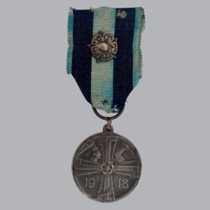 FINNISH WWI COMMEMORATIVE MEDAL OF THE LIBERATION WAR WITH ROSE